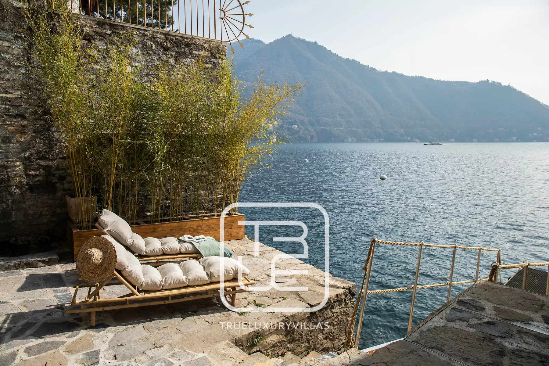Lake Suite