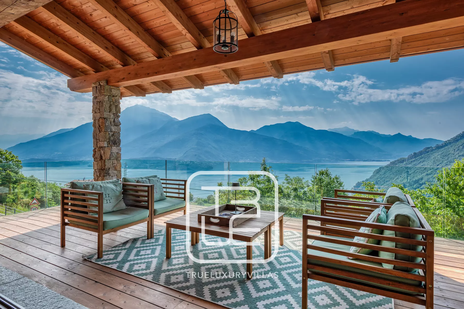 Villa Lumina