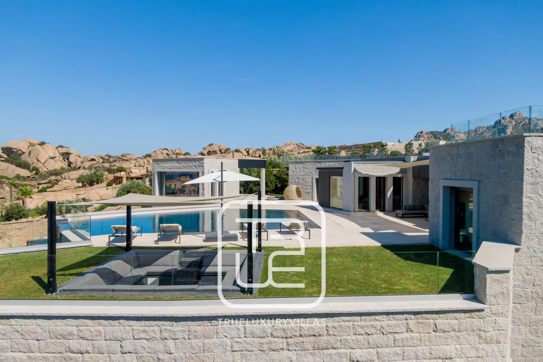 Villa Delena