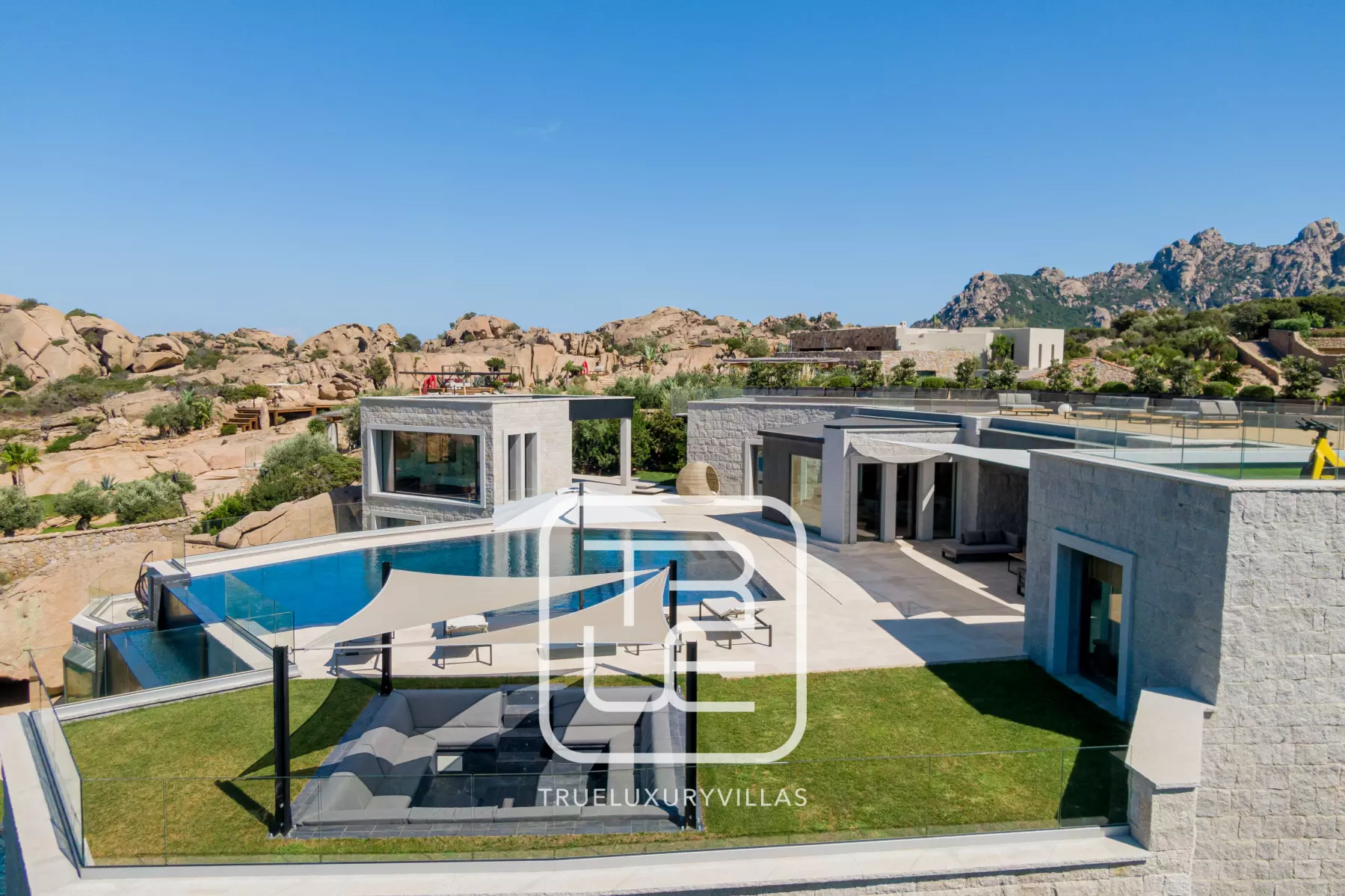 Villa Delena