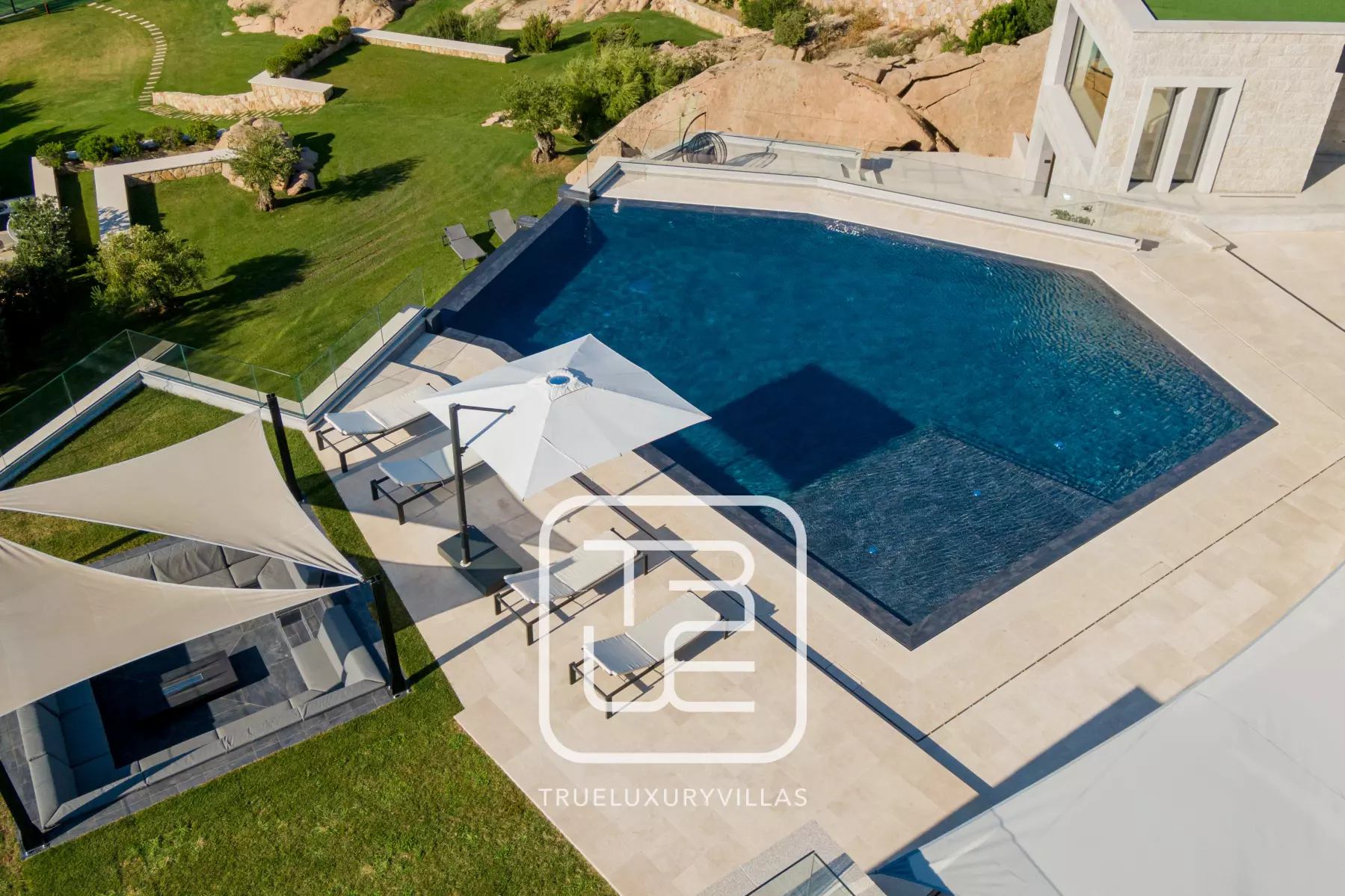 Villa Delena