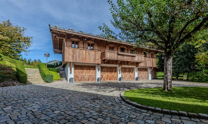 Tyrolia Estate
