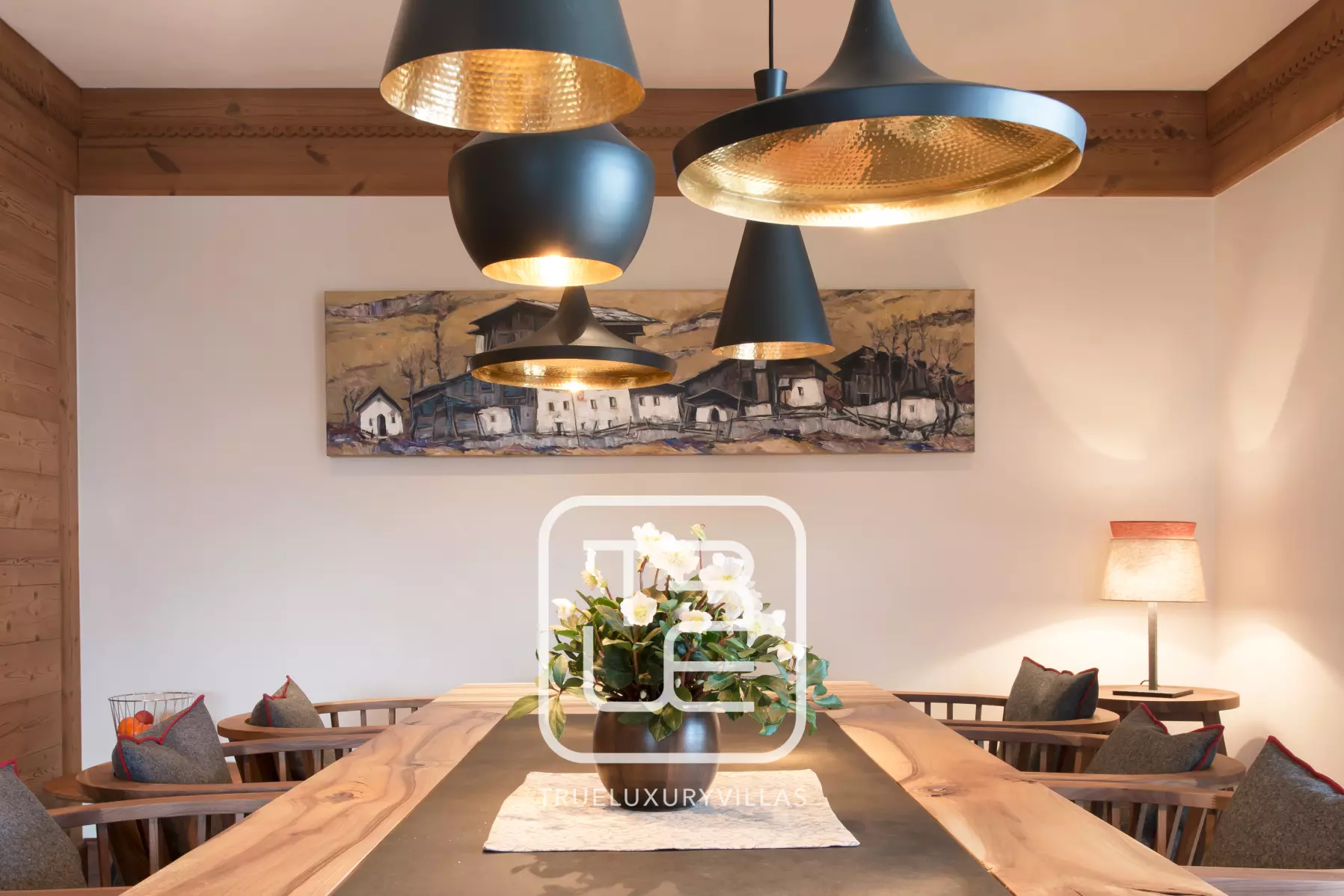 Chalet Shella Two