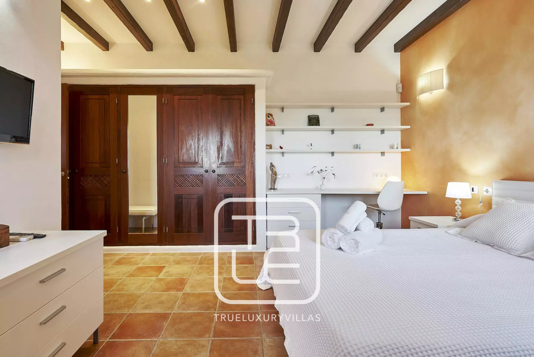 Villa Delinos