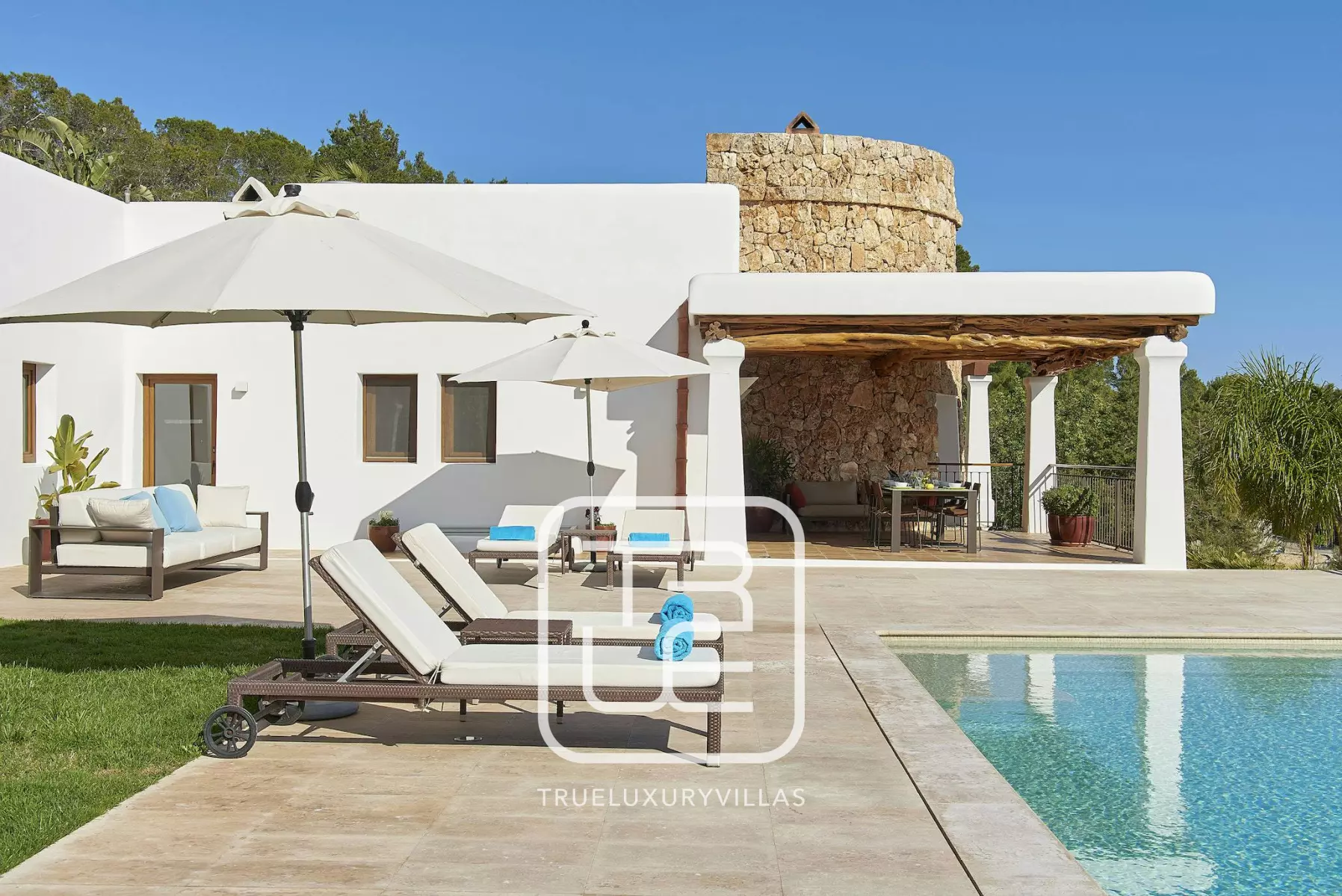 Villa Delinos