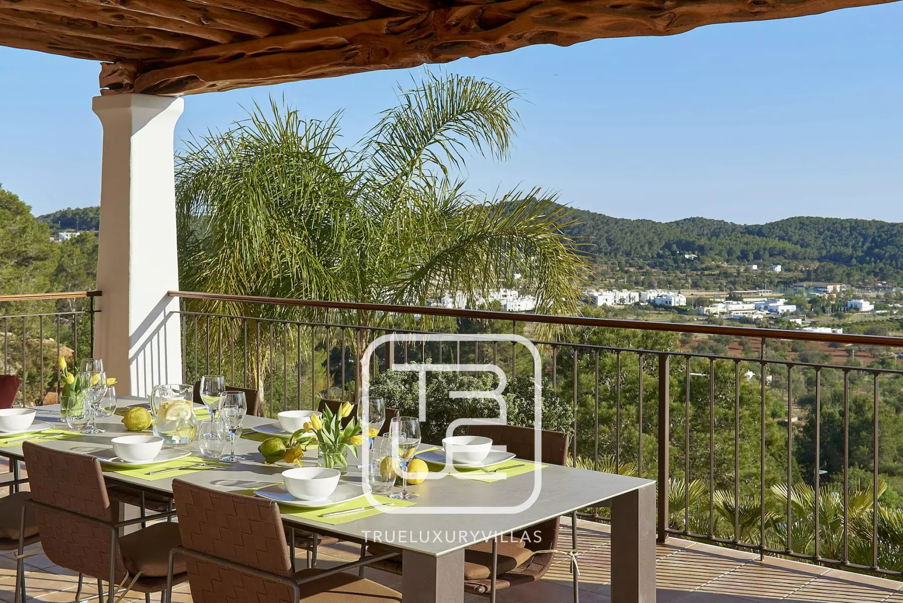 Villa Delinos