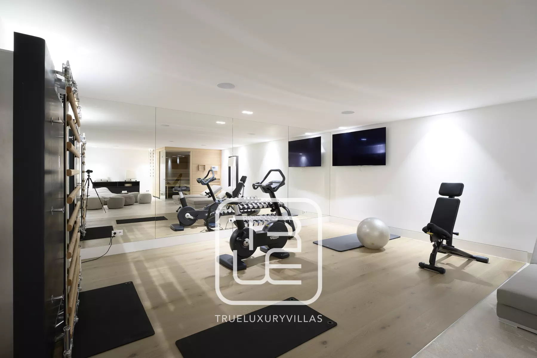 Villa Toro