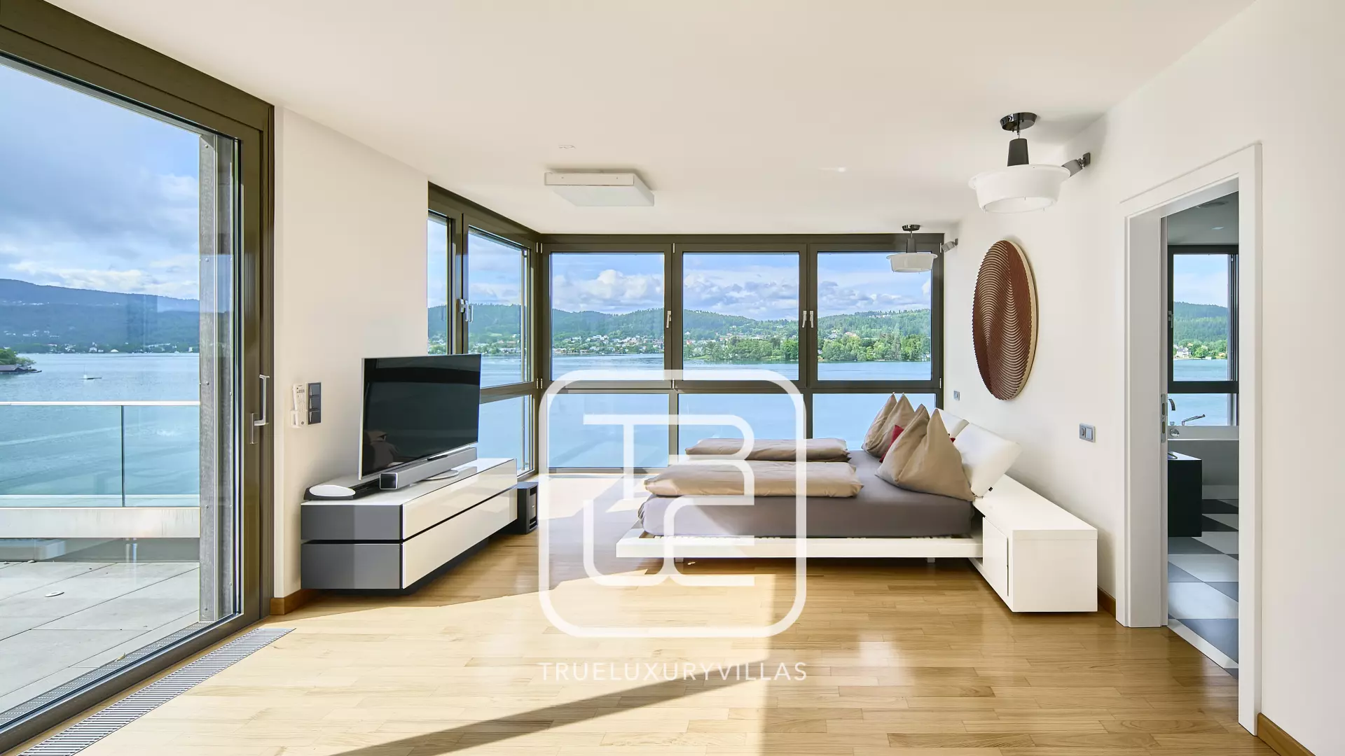Villa Lago