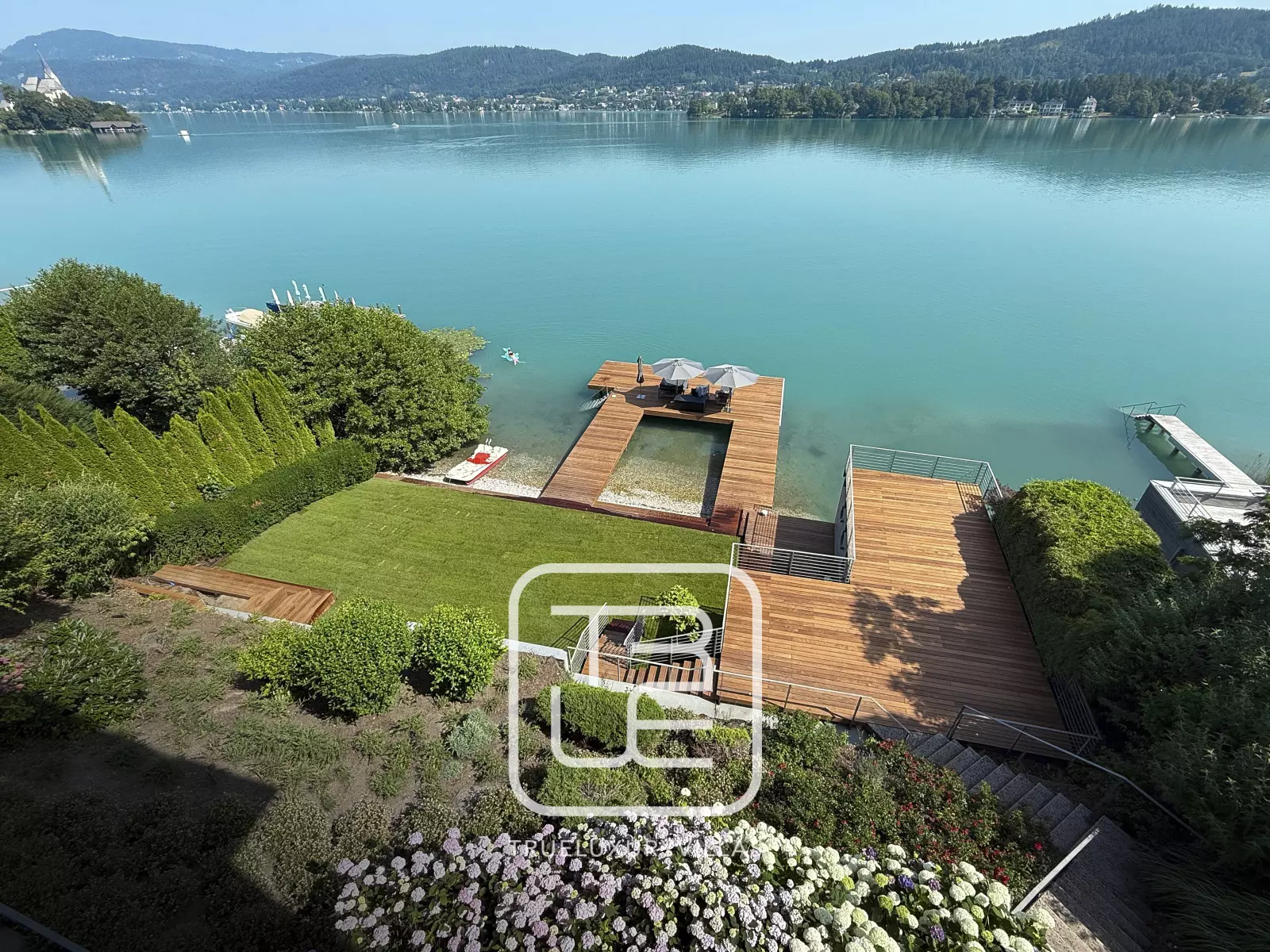 Villa Lago