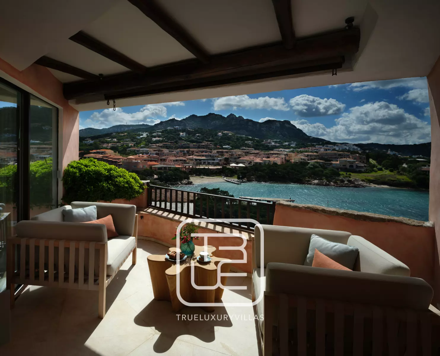 Penthouse Porto Cervo
