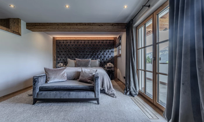 Chalet Summit