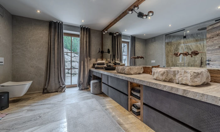 Chalet Summit