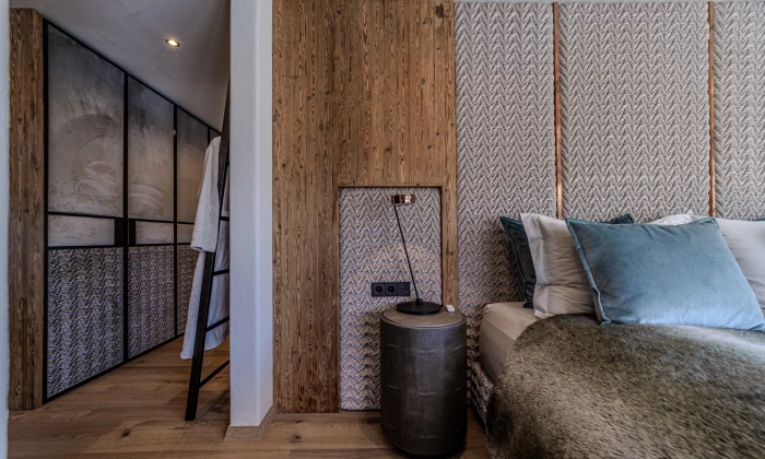 Chalet Summit
