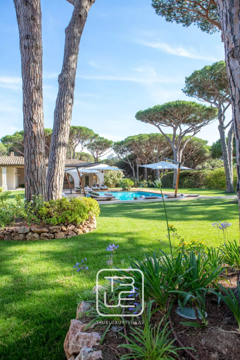 Villa Salins
