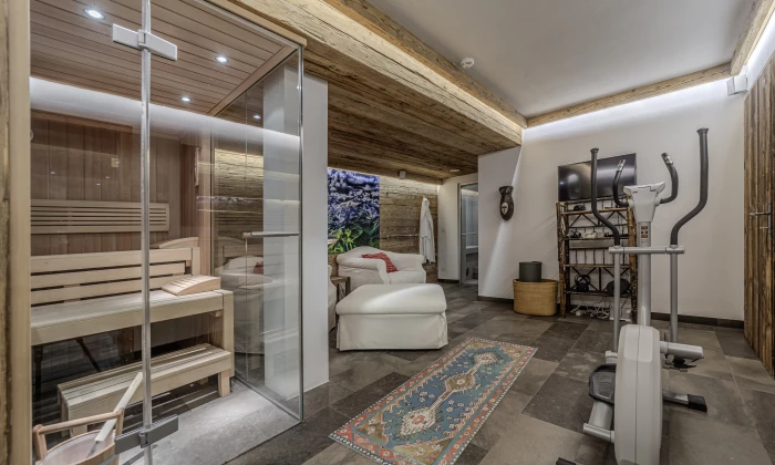 Chalet Zephyr