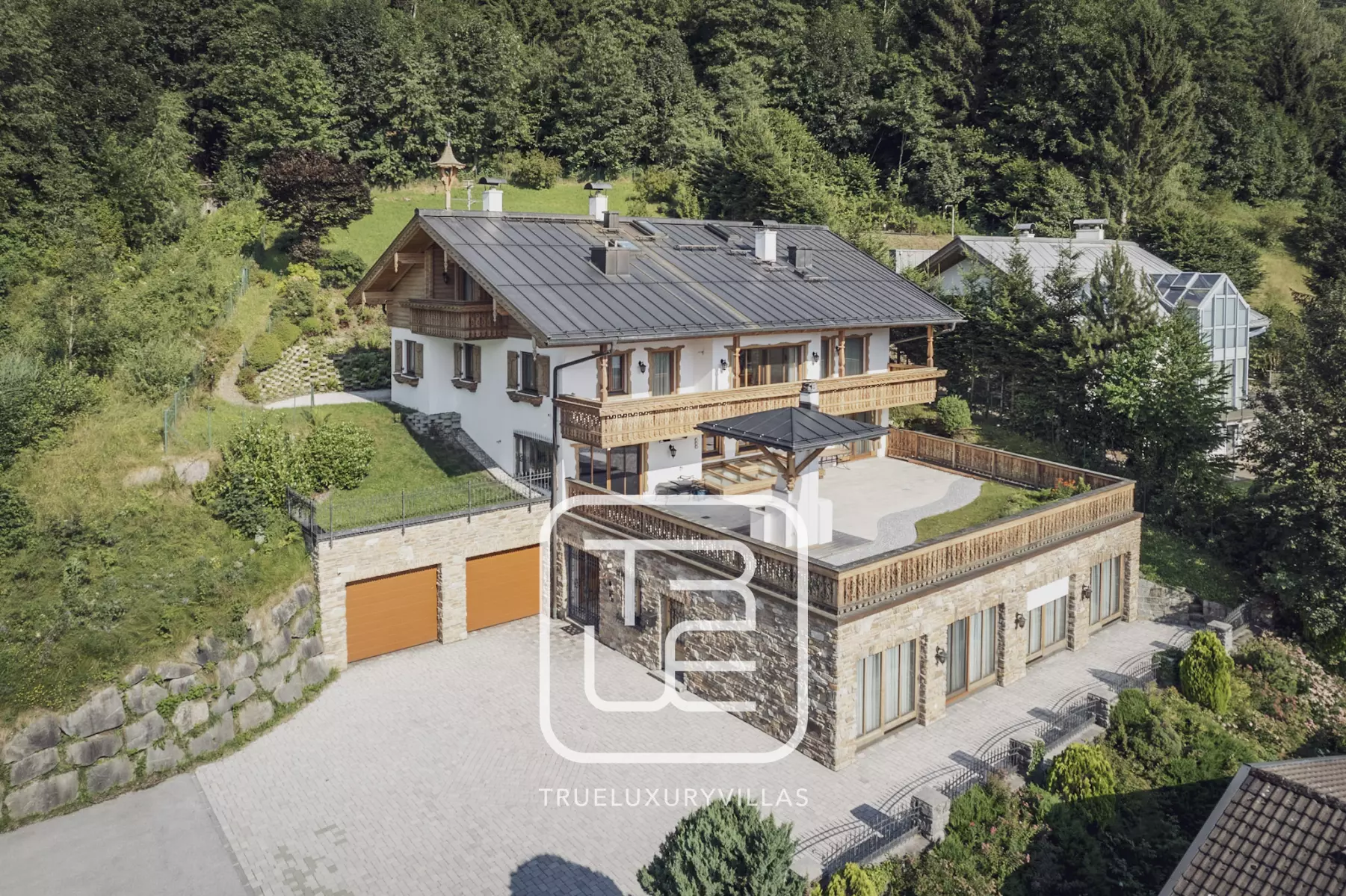 Chalet Heritage