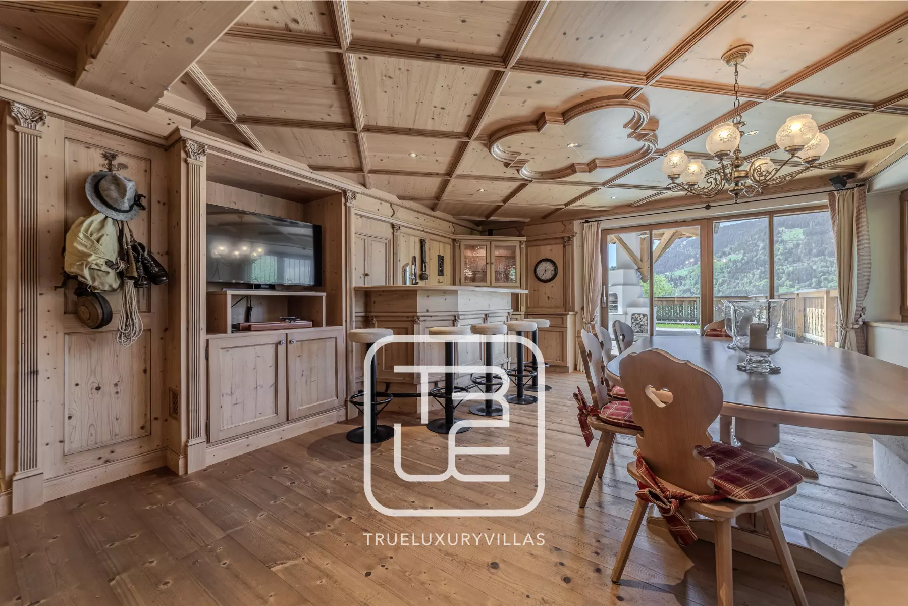 Chalet Heritage