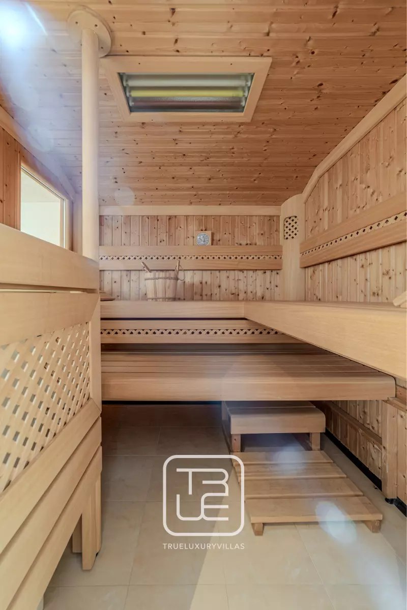 Chalet Heritage