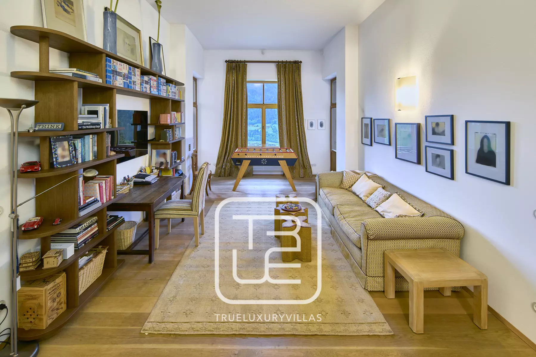 Secondary living room