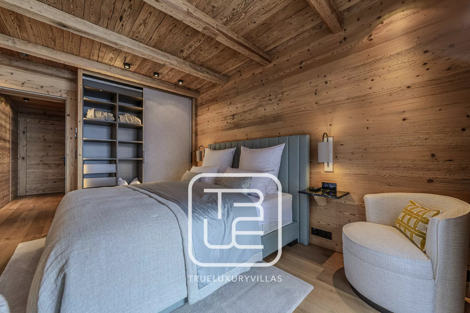 Bedroom 10