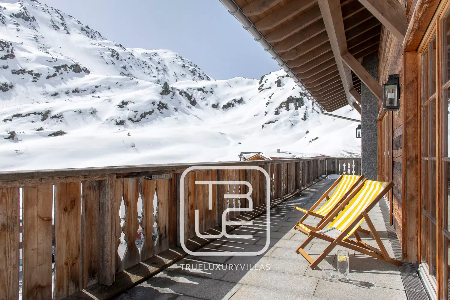 Mountain Apartment 3