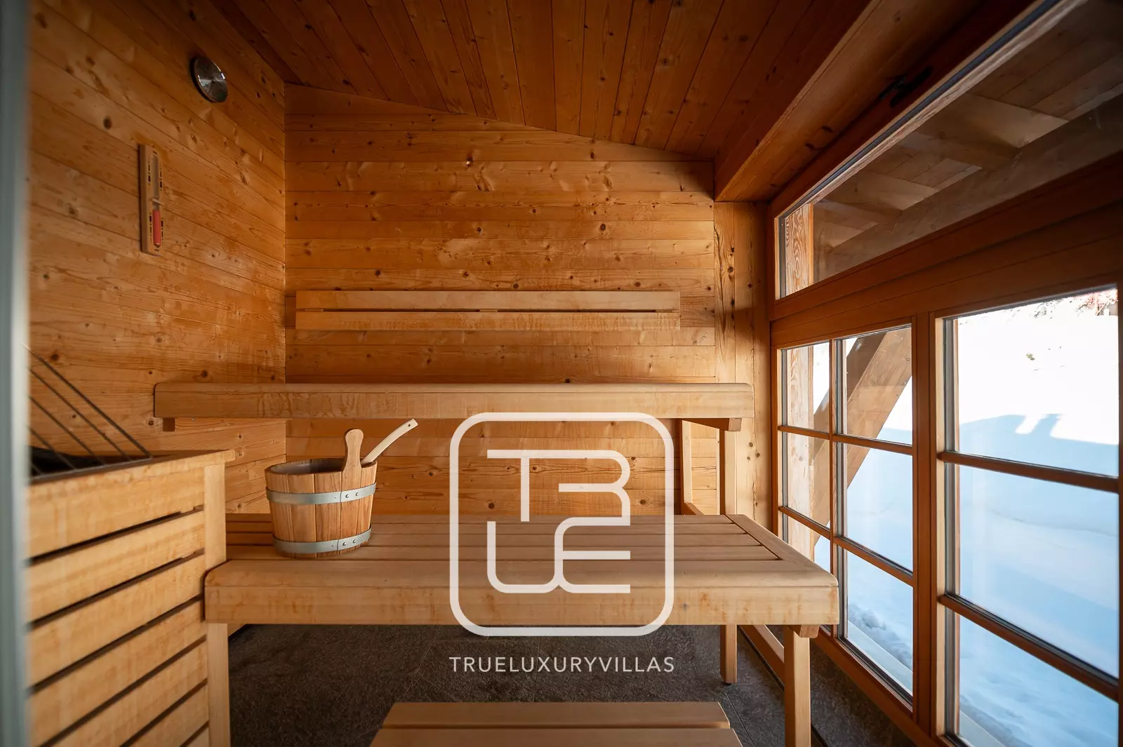 Mountain Apartment 3