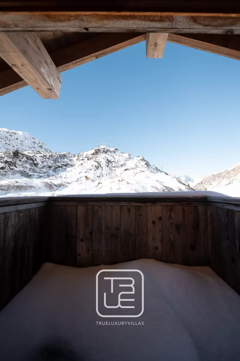 Mountain Apartment 3