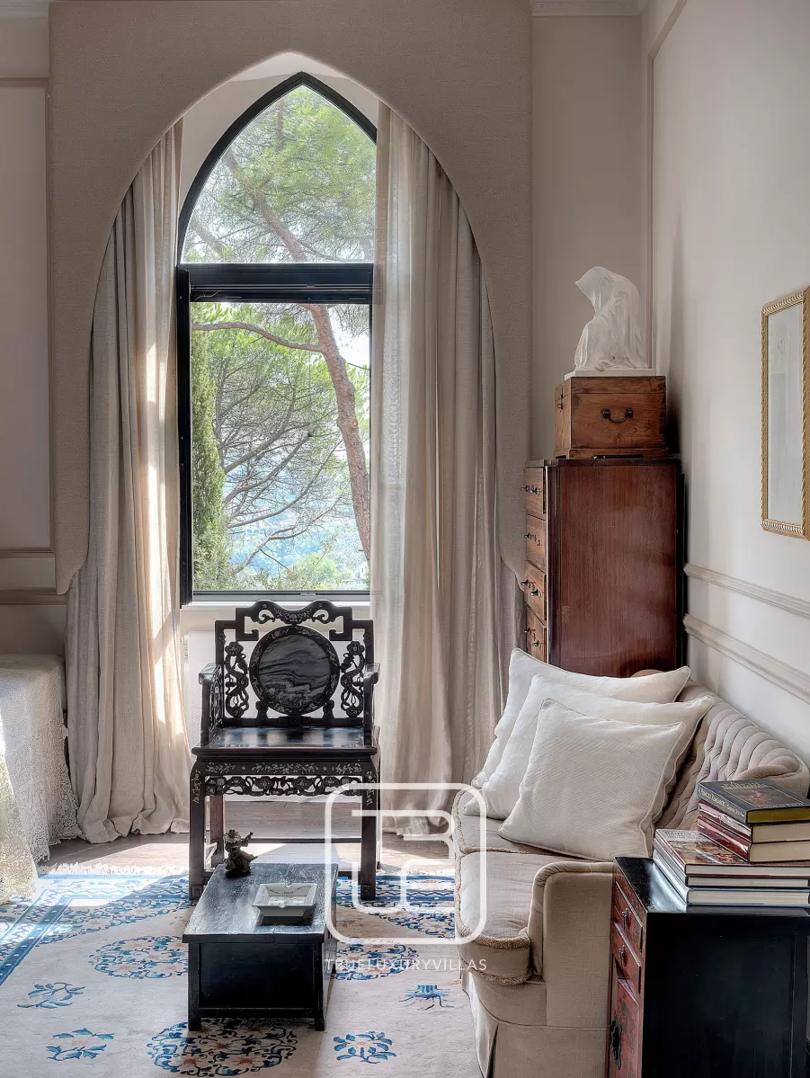 Estate Ora