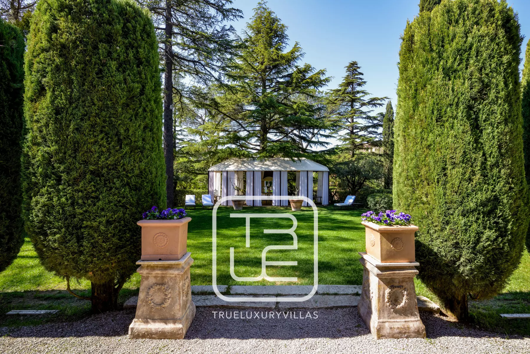 Estate Ora