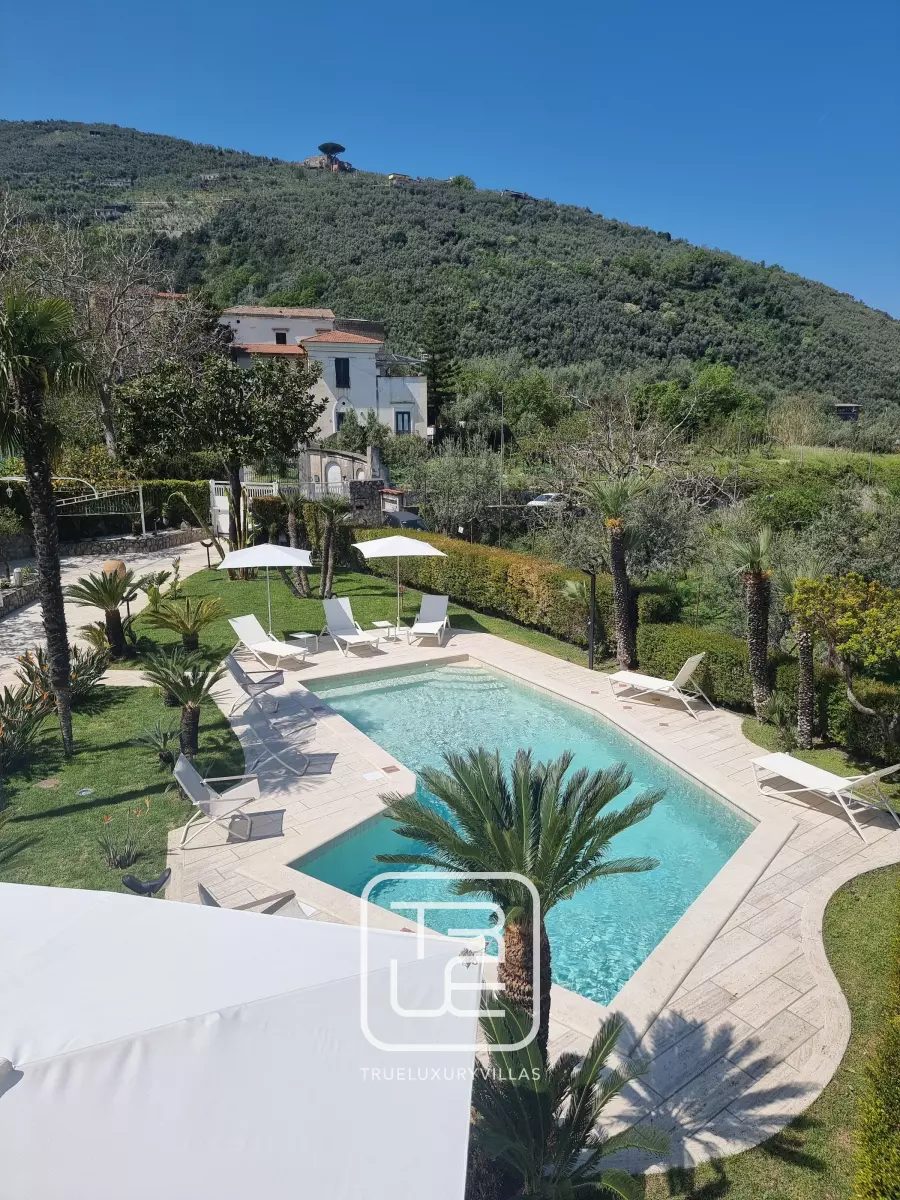 Villa Seiano