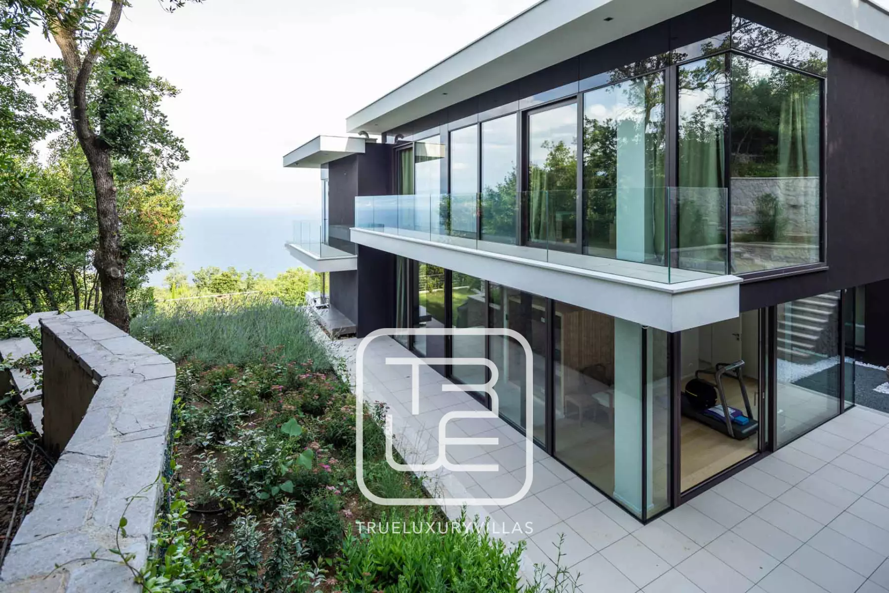 Villa L'Aura