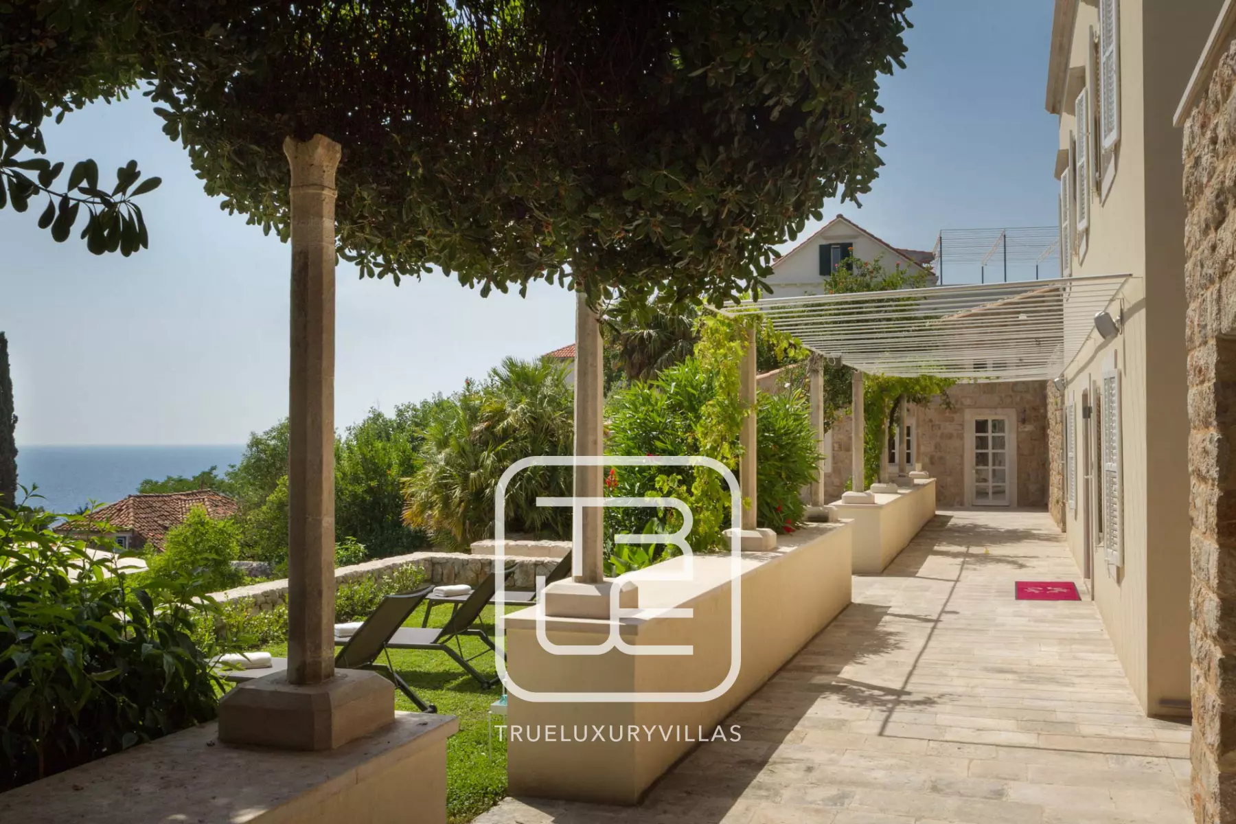 Villa Delia