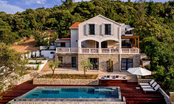 Villa Elvira