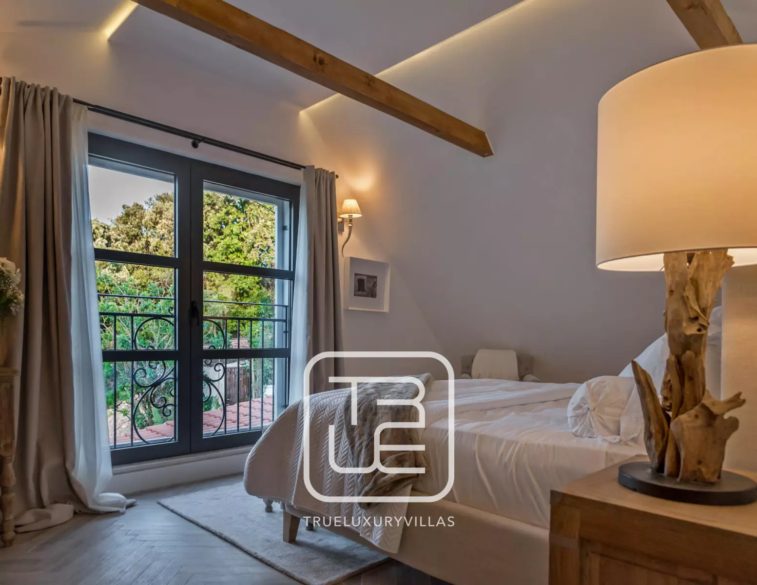 Villa Elvira