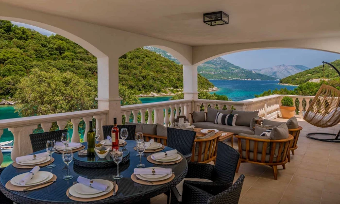 Villa Elvira