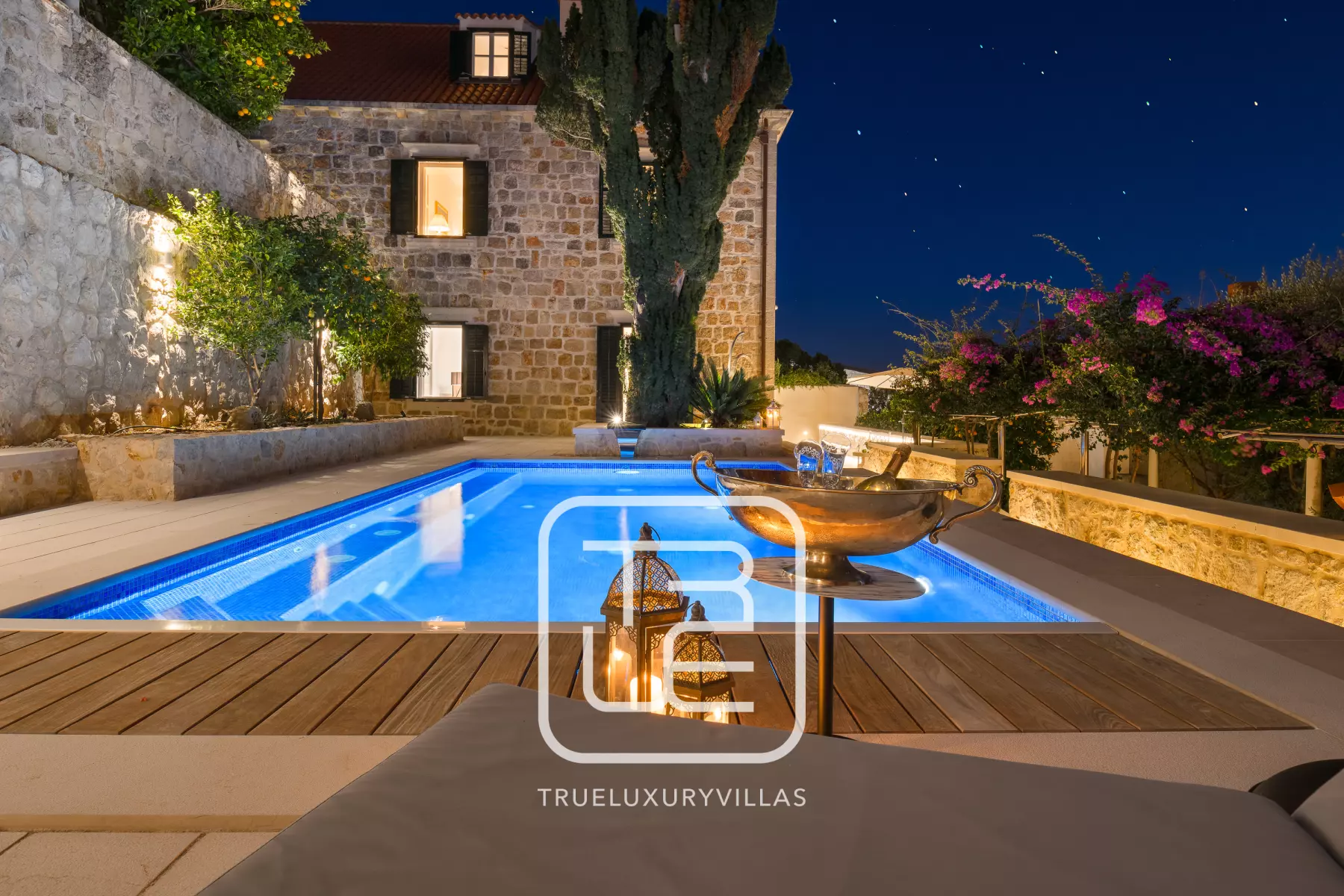 Villa Faith