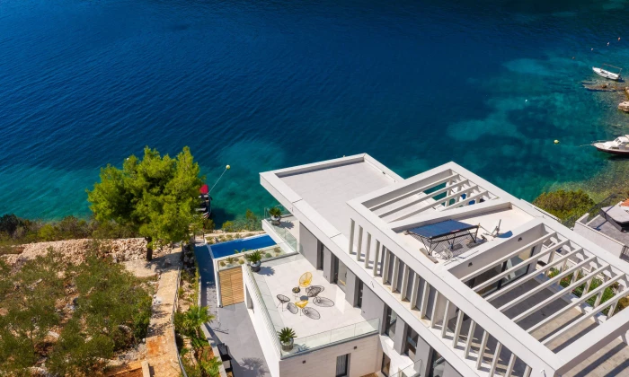Villa Mina