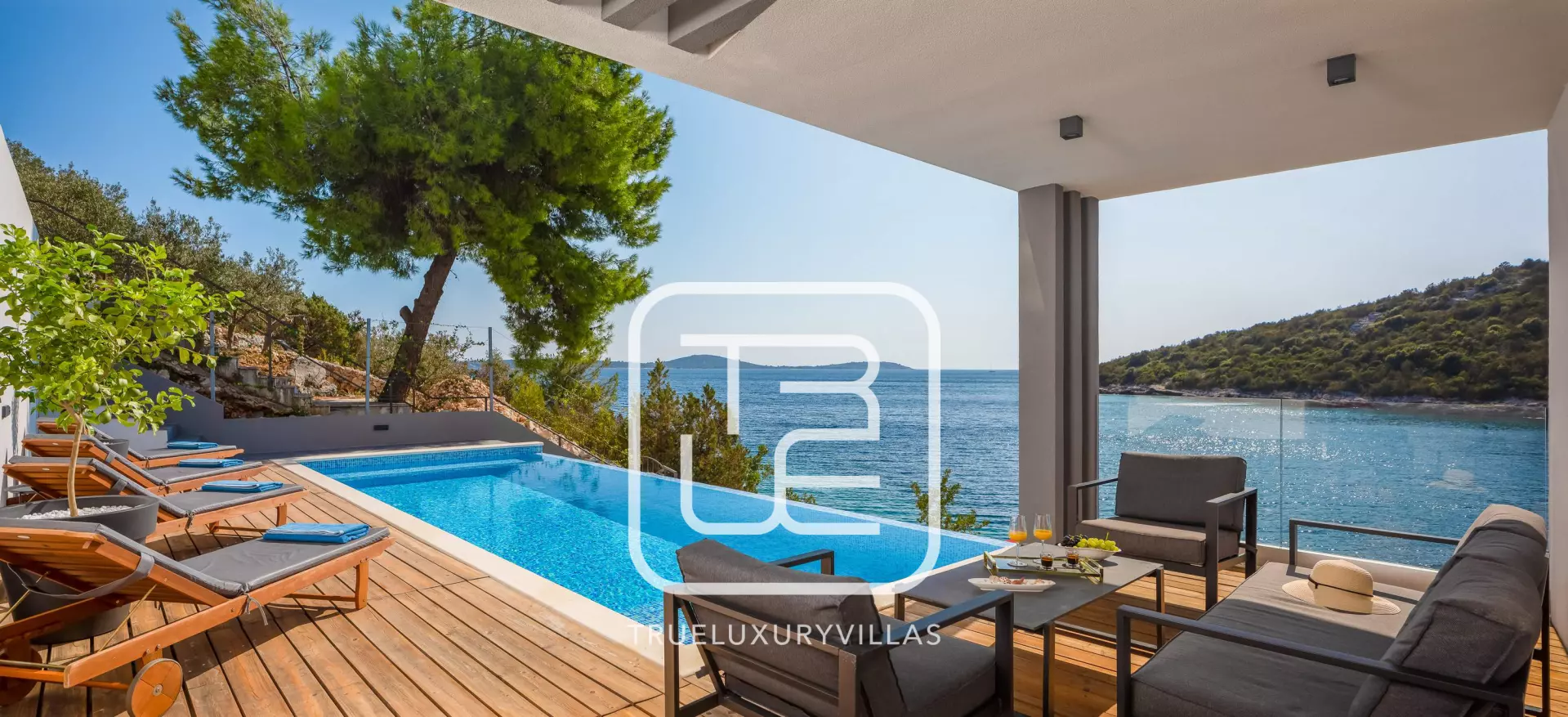 Villa Mina