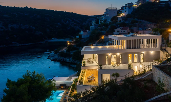 Villa Mina
