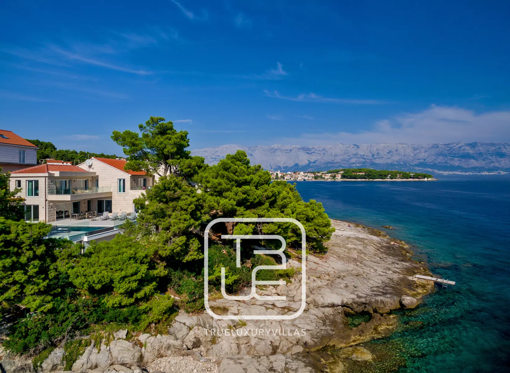 Villa Polly