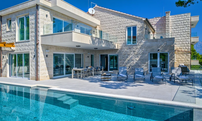 Villa Polly