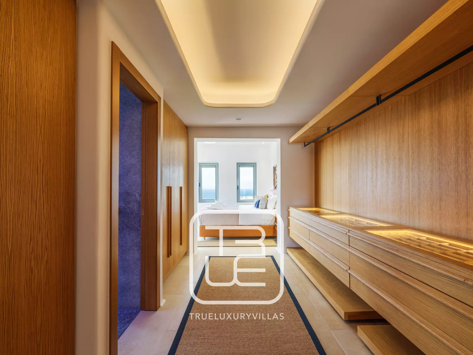 Lukas Estate