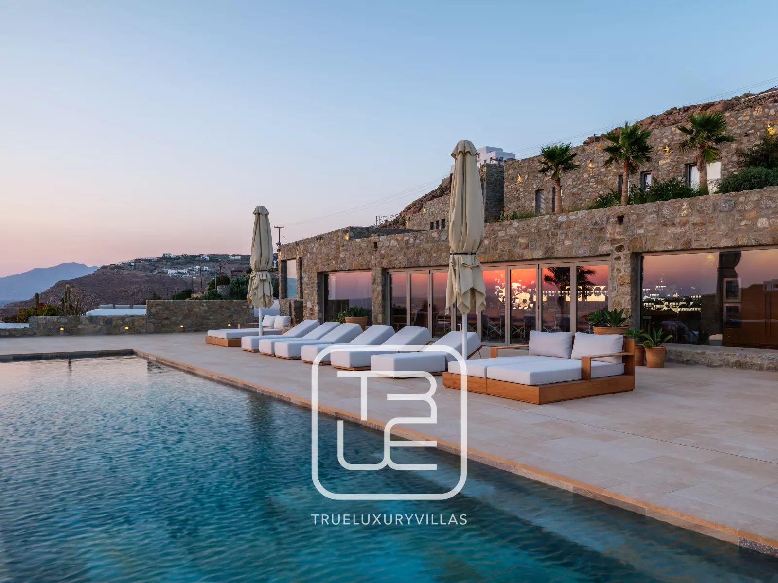 Lukas Estate