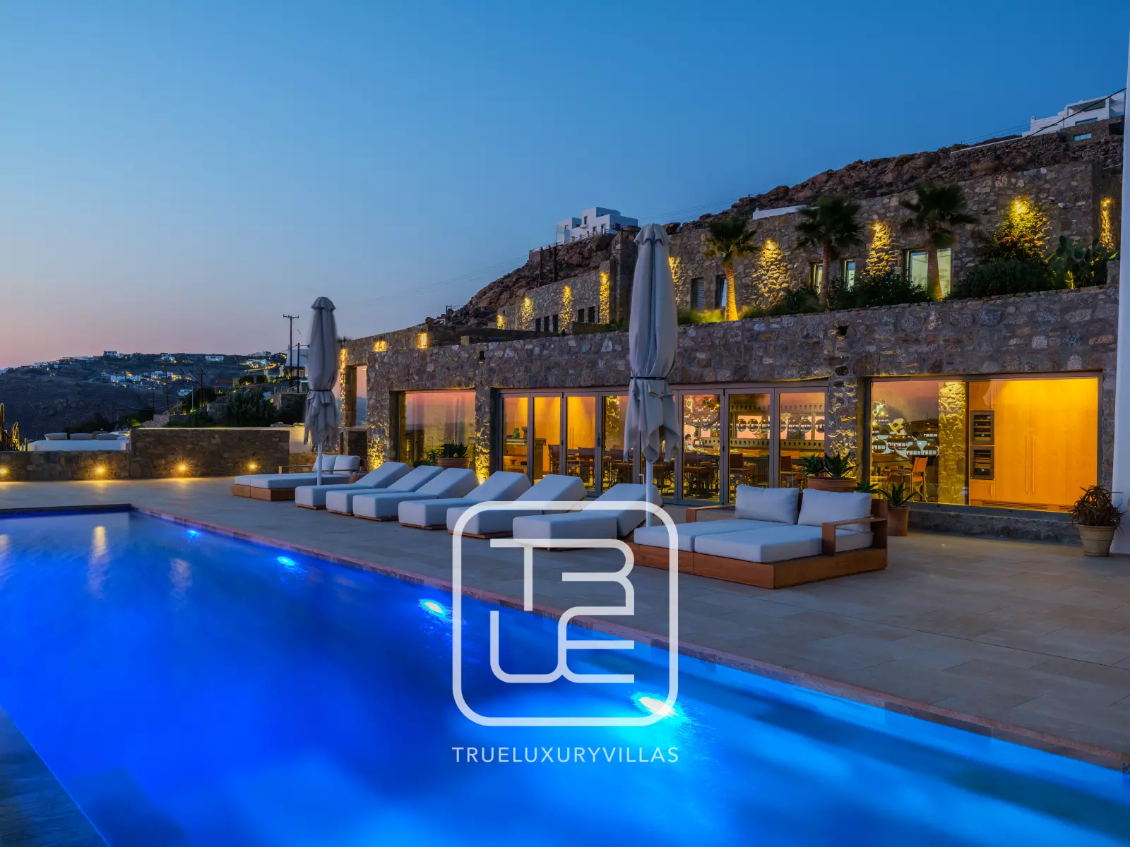 Lukas Estate