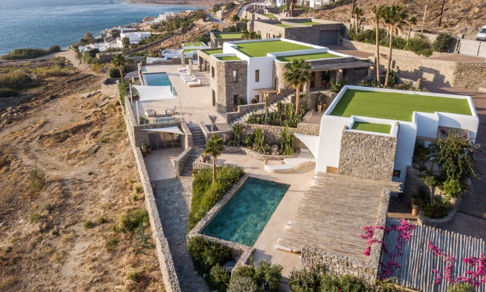 Lukas Estate