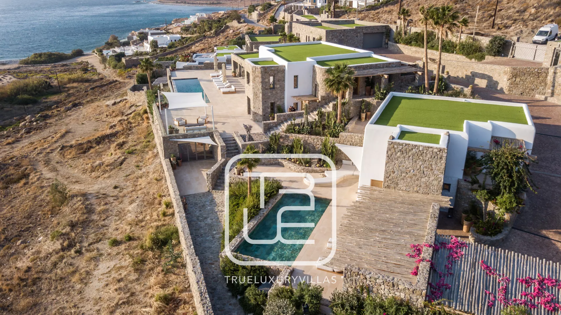 Lukas Estate