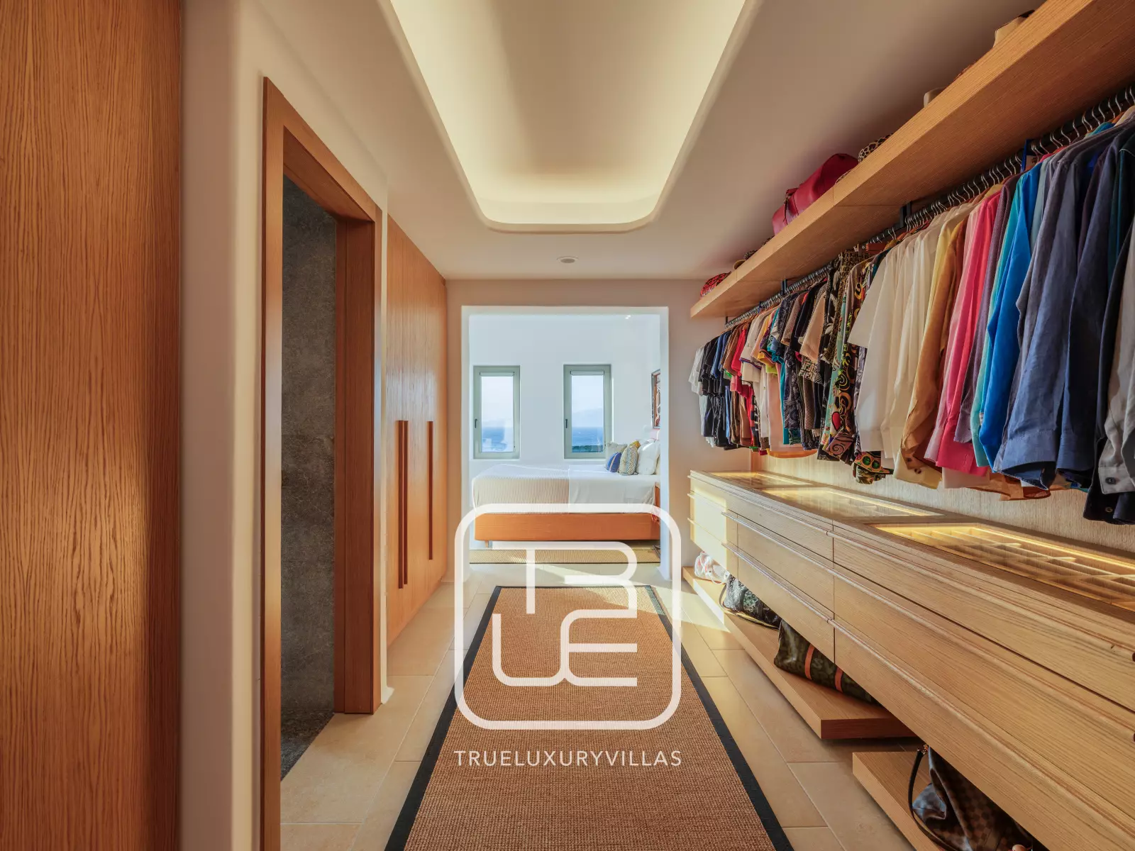 Lukas Estate