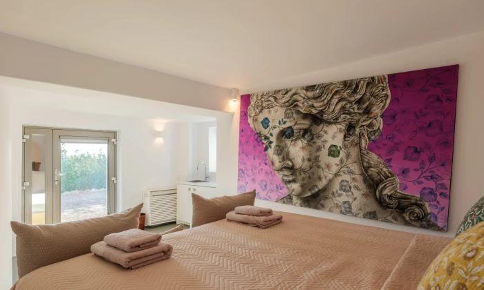 Lukas Estate