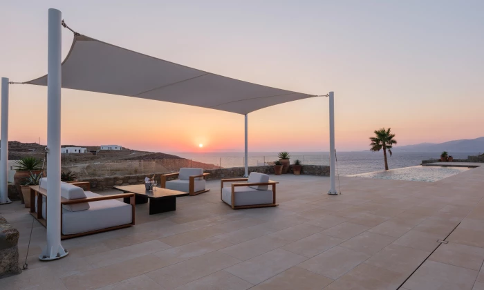 Lukas Estate
