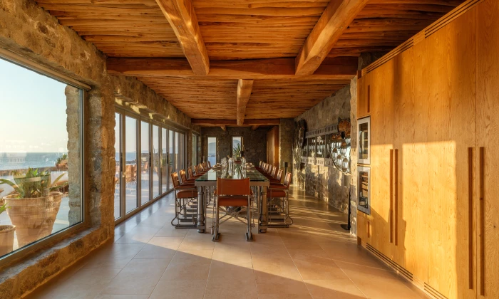 Lukas Estate